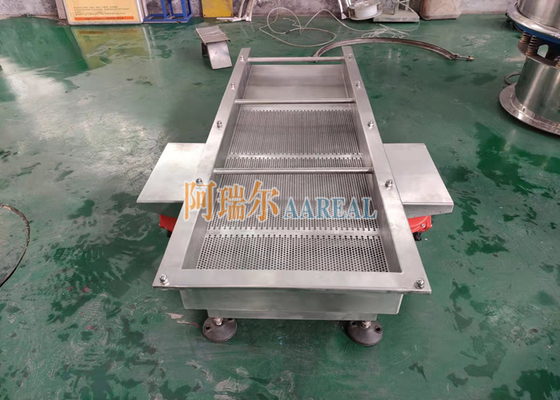 450*1500mm Τροφική ποιότητα Ατσάλι γραμμική δονητική οθόνη για μαύρη σόγια